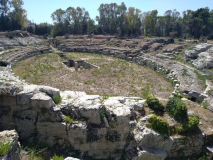Anfiteatro Romano: una testimonianza archeologica a Siracusa